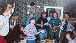 &Scaron;venciame vestuves Orkestrinėje 1994