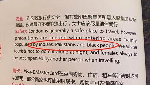 Žurnale leidžiama suprasti, jog tam tikrų Londono rajonų reikia vengti dėl to, kad ten gyvena daug tamsiaodžių