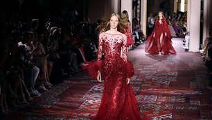 „Zuhair Murad“ 2019–2020 m. rudens ir žiemos aukštosios mados kolekcijos modelis