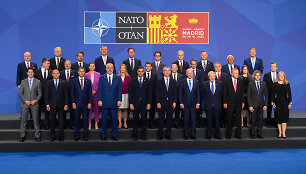Gitanas Nausėda NATO vir&scaron;ūnių susitikime Madride