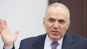 G.Kasparovas: jei V.Putinas nuspręstų patraukti A.Lukašenką, aš nenustebčiau
