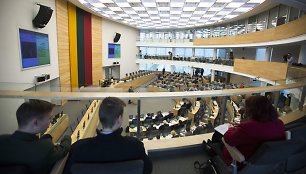 Seimas pradėjo naują sesiją