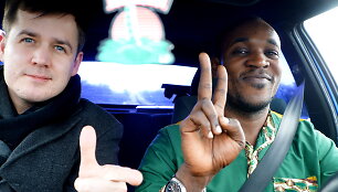 Excellentas vairuoja &bdquo;papiktintą&ldquo; &bdquo;VW Golf&ldquo;, bet per aparatūrą klauso gospelų