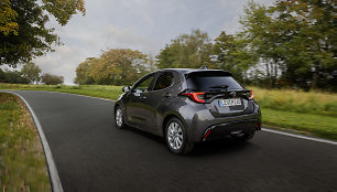 „Mazda2 Hybrid“