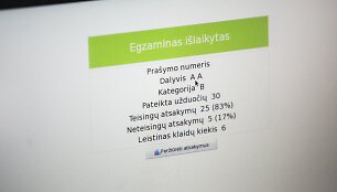 Parodomasis vairavimo teorijos egzaminas &bdquo;Regitroje&ldquo;