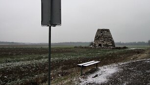 Žmogžudystės sukrėstas Mekių kaimas 