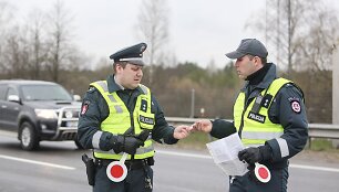 Penktadienio ankstų rytą Vilniaus kelių policijos reidas