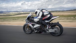 „BMW HP4 Race“