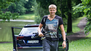 Mindaugas Kuzminskas su drauge Egle i&scaron;bandė VW &bdquo;Tiguan&ldquo; 