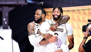 LeBronas Jamesas ir Anthony Davisas