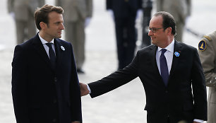 Prancūzijos prezidentas F.Hollande'as ruošiasi perduoti šalies vairą E.Macronui