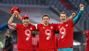 Robertas Lewandowskis, Thomasas Mulleris ir Manuelis Neueris