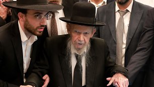 Izraelyje mirė žydų ultraortodoksų dvasinis lyderis