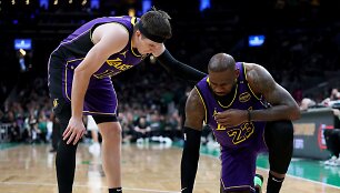 Austinas Reavesas ir LeBronas Jamesas