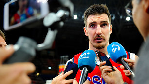 Nando De Colo