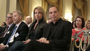 J.Varufakis su žmona Danaje.