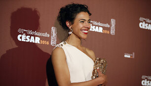 Zita Hanrot