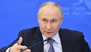 V. Putinas / Stanislav Krasilnikov / AP