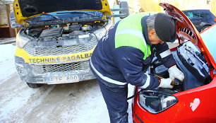 Automobilio užvedimas