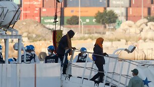 &bdquo;Aquarius&ldquo; laivo migrantai pasiekė Ispanijos uostą