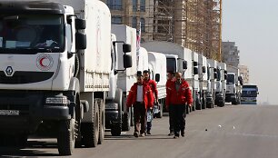 JT Humanitarinės pagalbos konvojus vyksta i&scaron; Damasko į kitus regionus