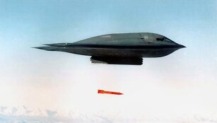 NSO primenantis JAV bombone&scaron;is &bdquo;B-2 Spirit&ldquo;