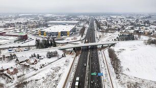Naujas viadukas vir&scaron; kelio Vilnius-Kaunas Vievyje
