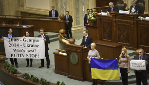 Sergejus Naryškinas nekreipė dėmesio į ukrainiečių protestą.