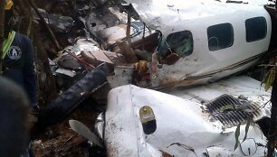 Sudužęs Kolumbijos kariuomenės lėktuvas &bdquo;Cessna&ldquo;