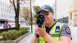 Laisvės alėjoje įrengti nauji ženklai