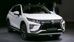 Ženevoje – naujojo „Mitsubishi Eclipse Cross“ premjera