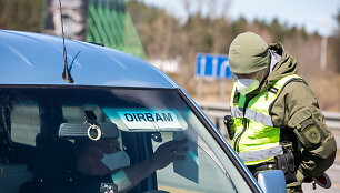 Policijos kontrolės postas įvažiuojant į Vilnių nuo Kauno pusės