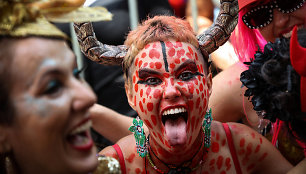 Rio de Žaneire prasidėjo karnavalas
