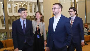 Seimo opozicijos lyderiai susitiko su prezidento patarėjais