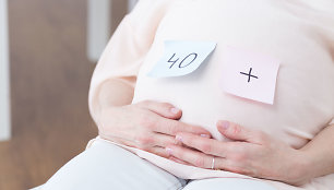 Ginekologas T.Lūža – apie gimdymą po 35-erių: pasiruošimą, rizikas ir gerąją pusę