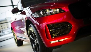  Naujasis „Jaguar F-PACE“ atkeliavo į Vilnių