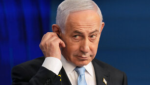 Benjaminas Netanyahu / Ariel Schalit / via REUTERS