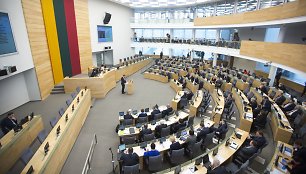 Seimas pradėjo naują sesiją