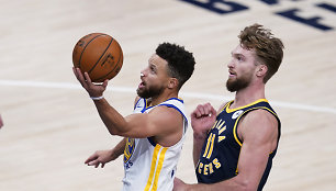 Stephenas Curry ir Domantas Sabonis