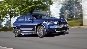 BMW X2 xDrive25e