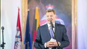 Premjeras Algirdas Butkevičius apdovanojo Lietuvos &scaron;imtukininkus