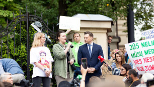 Protestas dėl medžių J.Basanavičiaus gatvėje