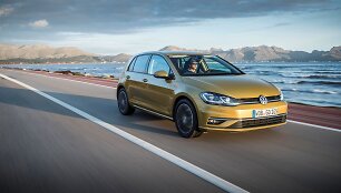 Atnaujintas septintos kartos &bdquo;Volkswagen Golf&ldquo;