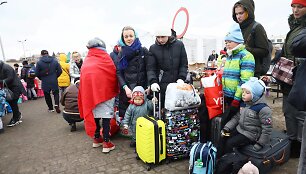 Ukrainos pabėgėliai prie Lenkijos sienos