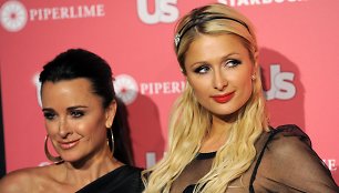 Kyle Richards ir Paris Hilton