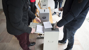 Referendumas &Scaron;veicarijoje