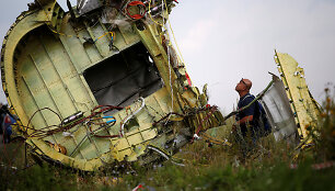 &bdquo;Malaysia Airlines&ldquo; reiso MH17 keleivinio lainerio nuolaužos