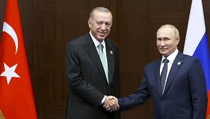 Turkijos prezidentas Recepas Tayyipas Erdoganas ir Rusijos vadovas Vladimiras Putinas