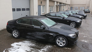 Nauji Seimo automobiliai – BMW 520i