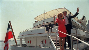 Donaldas Trumpas su tuomete žmona Ivana 1988 metais